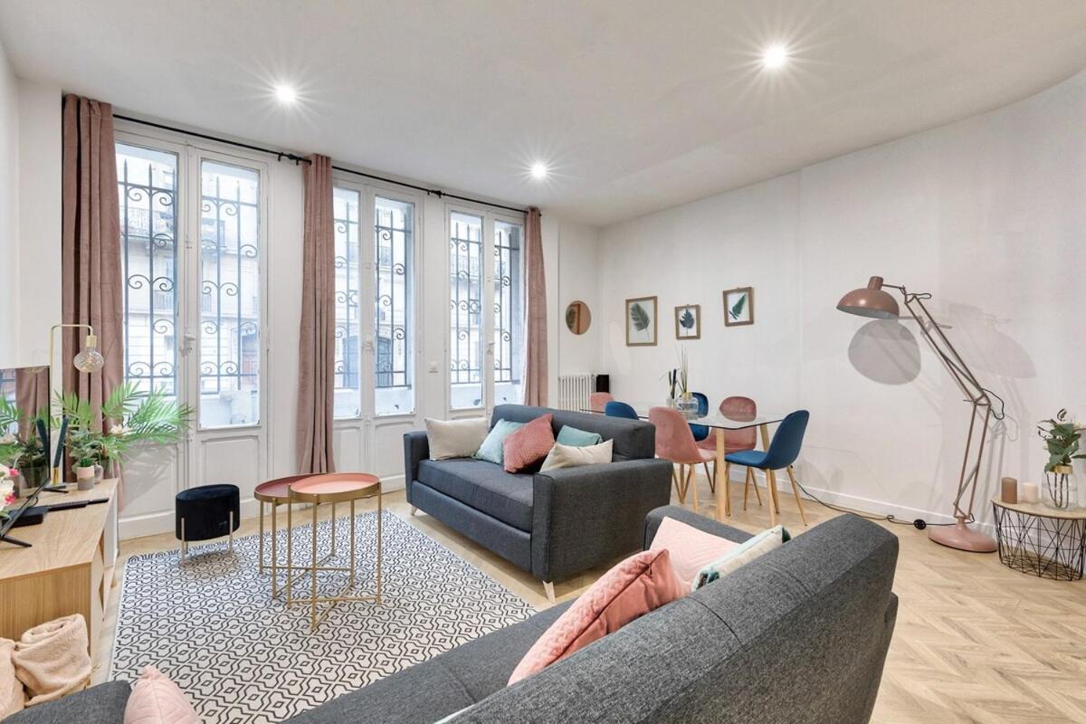 Appartement Familial Proche Arc De Triomphe - 8P Paris Exteriör bild