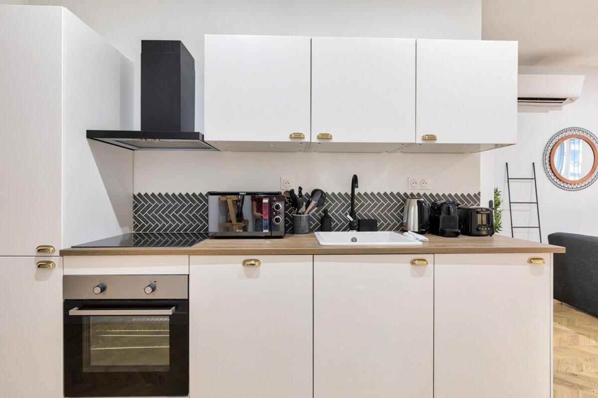 Appartement Familial Proche Arc De Triomphe - 8P Paris Exteriör bild